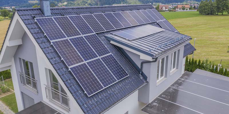 The Best Portable Solar Panels for Camping and Outdoor Adventures